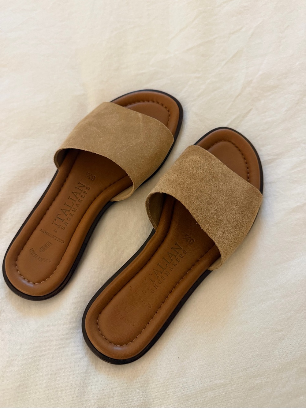 Leather sandals